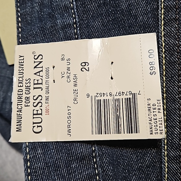 NWT Guess Bootcut Low-Rise Jeans - Picture 11 of 12